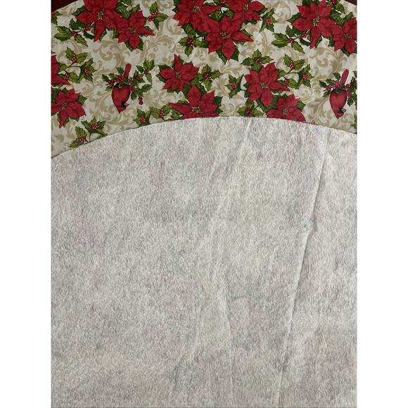 Round 70" Christmas Poinsettia Cardinal Bird Tablecloth Holiday Festive - Picture 4 of 5